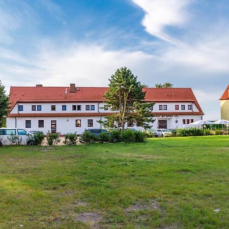 Hotel Und Restaurant "Zur Zwiebel" ペーネミュンデ エクステリア 写真