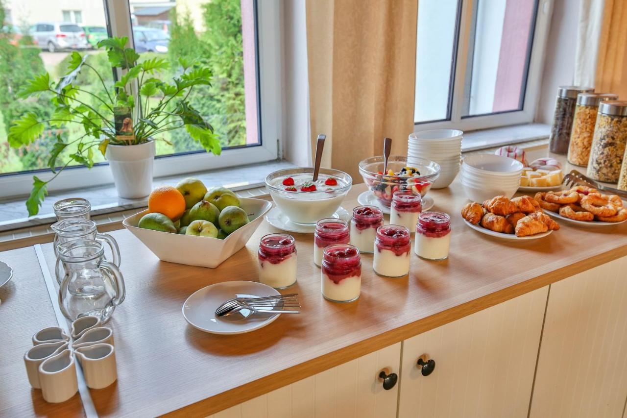 Hotel Und Restaurant "Zur Zwiebel" ペーネミュンデ エクステリア 写真